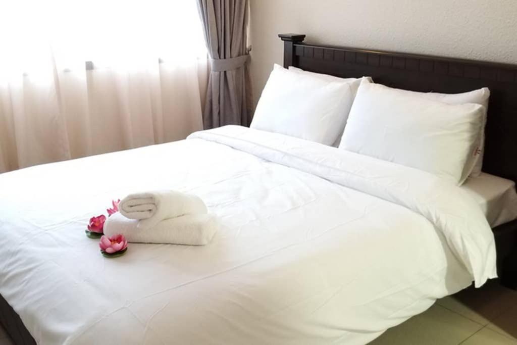 Poolview Resort Batu Ferringhi 502 - 2 Rooms Zewnętrze zdjęcie