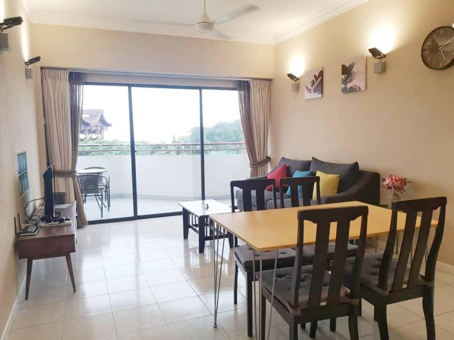 Poolview Resort Batu Ferringhi 502 - 2 Rooms Zewnętrze zdjęcie
