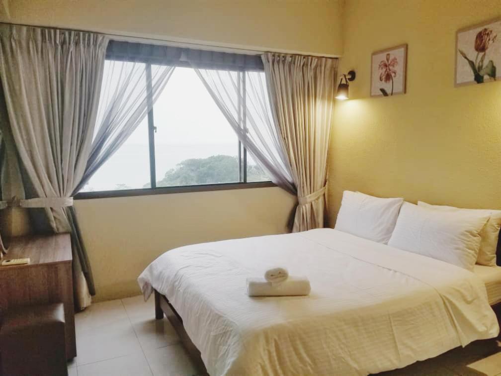 Poolview Resort Batu Ferringhi 502 - 2 Rooms Zewnętrze zdjęcie